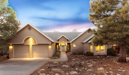Photo of 1253 N Fox Hill Rd, Flagstaff, AZ 86004