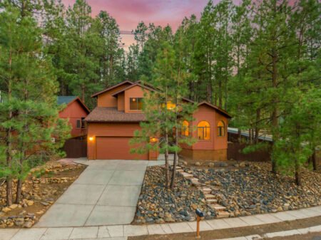 Photo of 3145 W Tami Ln