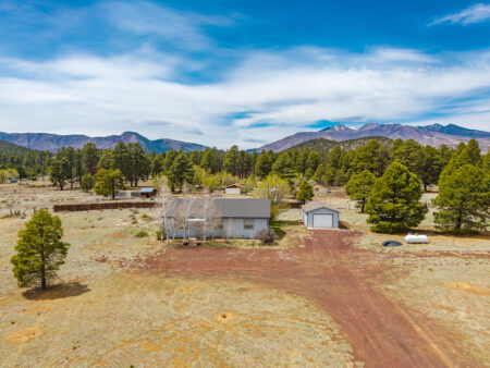 Photo of 10472 Cross Rd